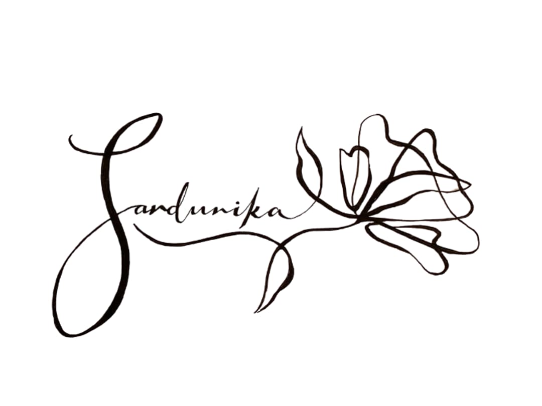 The Little Garden Letter  signature