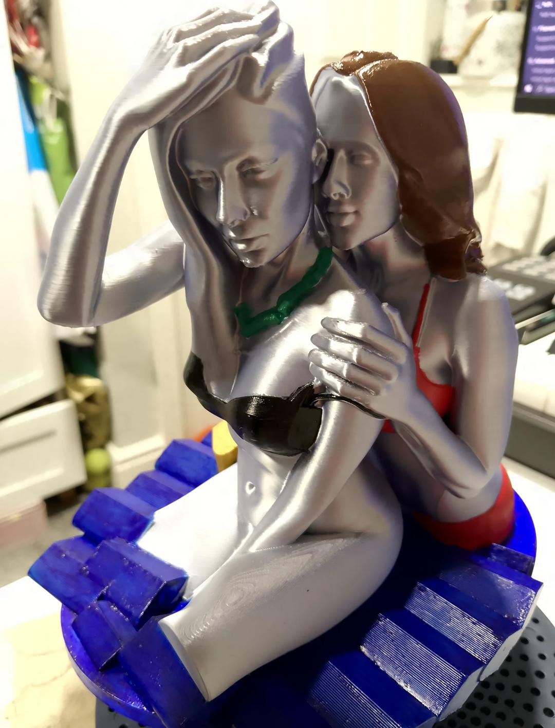 Small Sculptures With Big Feelings — image 13