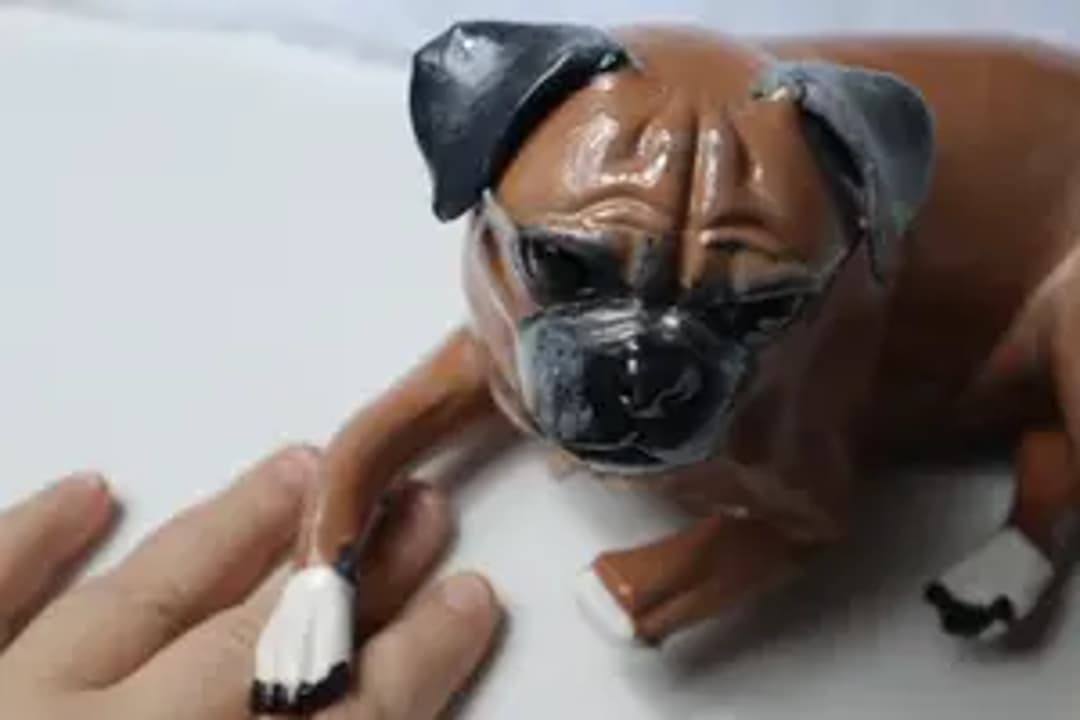 Small Sculptures With Big Feelings thumbnail 16