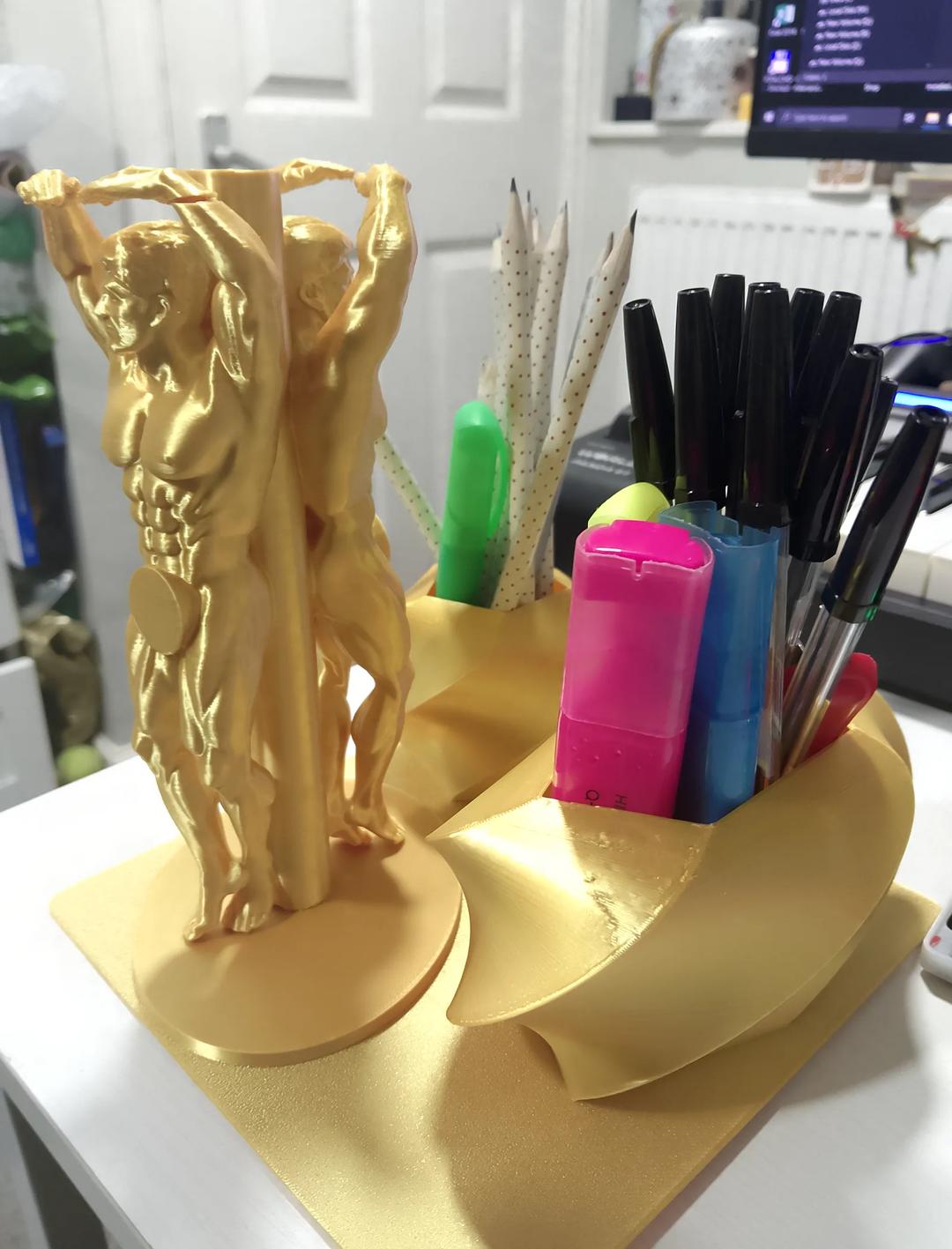 Small Sculptures With Big Feelings — image 9