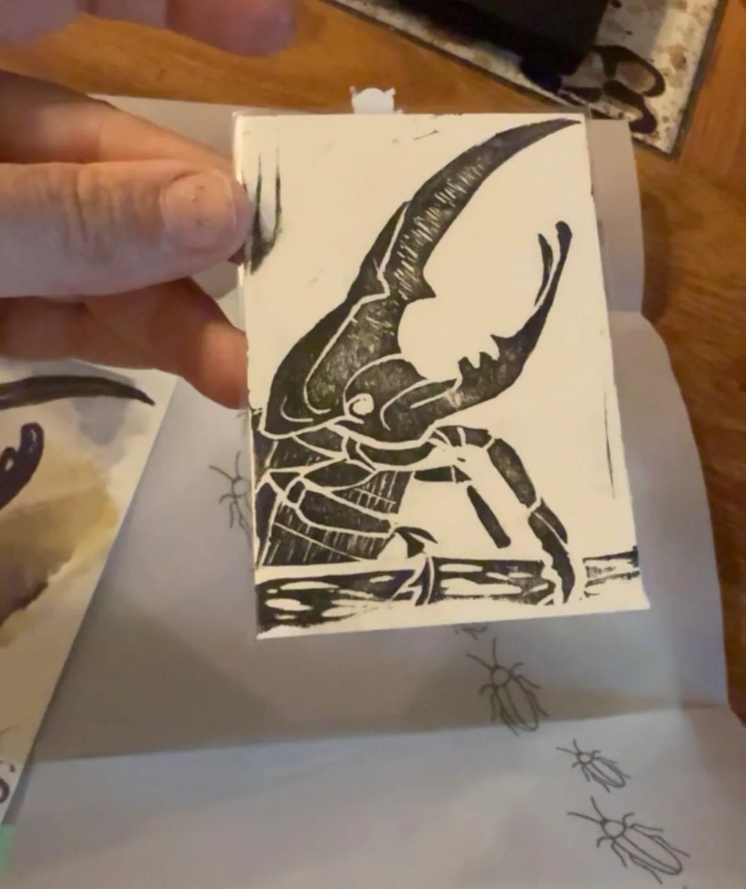 Crawly Club — image 8